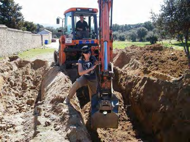 Informe de exhumación de fosa común en Casavieja (Ávila) Marzo de 2009 14 entre 1,90 m y 1,20 m.