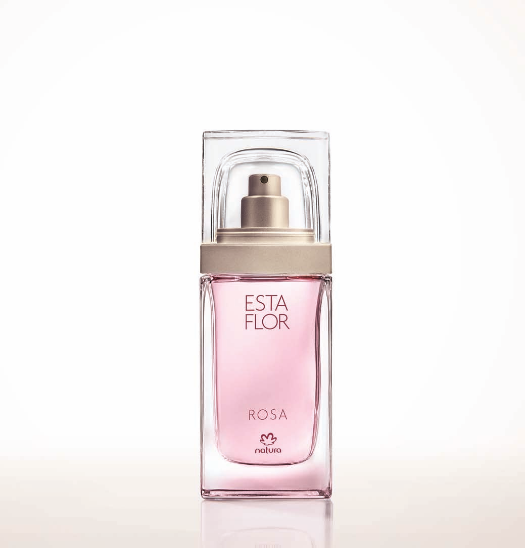 lanzamientos Esta Flor: la nueva fragancia de la perfumería femenina Invita a la mujer a contemplar la belleza esencial de una flor, expresión máxima de delicadeza y femineidad.