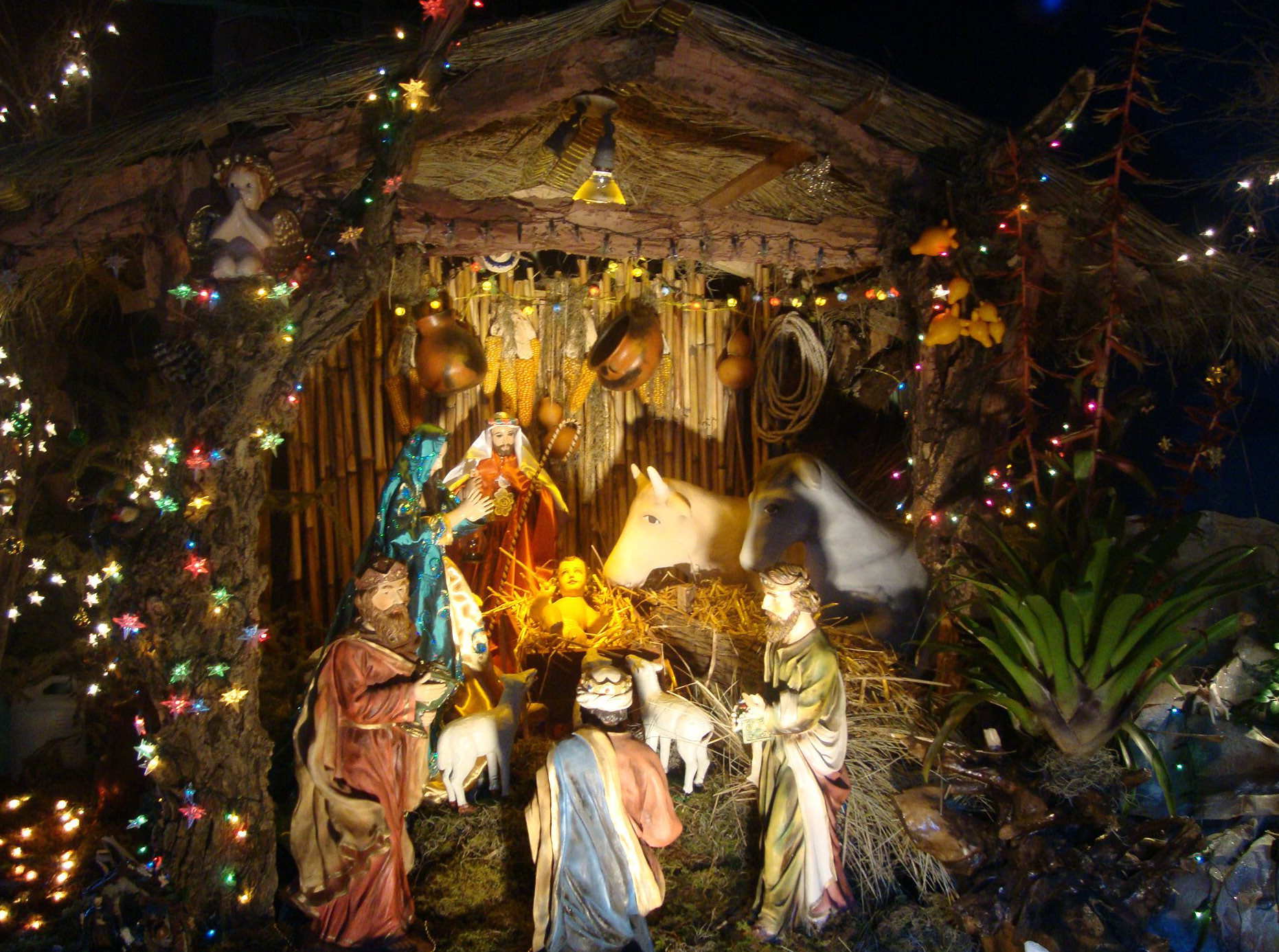 Nacimientos navideños Éste es la representación plástica de la llegada al mundo del niño Dios.