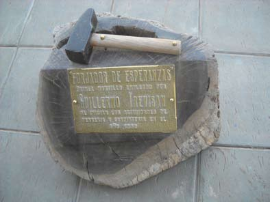 ADIMRA - Cámara de Industriales Metalúrgicos y Autopartistas de Santa Fe (CAMSFE) Primer martillo, comprado en 1950 por Guillermo Trevisan. y carpintería.