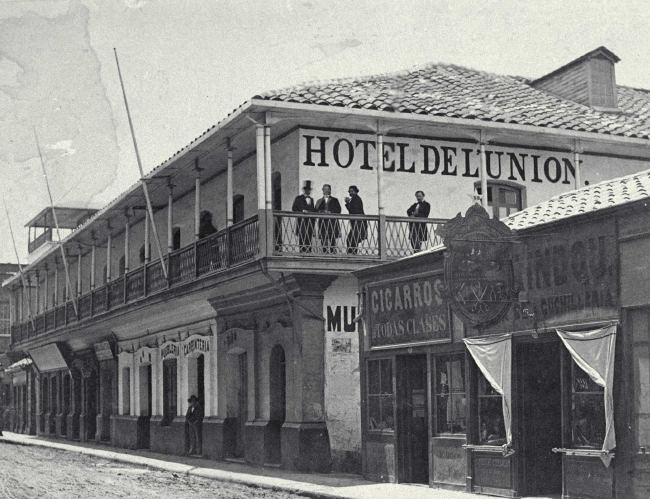 Hotel de L Union, Valparaiso.