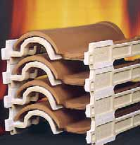 En la actualidad, Tejas Cobert cuenta con los últimos equipamientos para la fabricación de tejas, tanto en las fases de moldeado y cocción como en la de acabado final, con una robótica de máxima