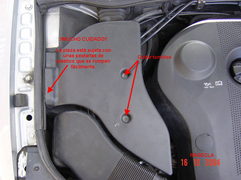 3 Cambio del caudalimetro. Se debe localizar la ubicación del caudalimetro dentro del vano del motor.