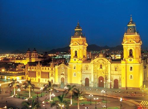 Bienvenidos a Lima, La ciudad de los Reyes Welcome to Lima, "City of Kings" LIMA El departamento de Lima se encuentra ubicado en la zona centro-occidental del país.