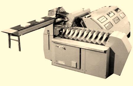 4.3. Cosedora de hilo La cosedora de hilo es la máquina que realiza el cosido con hilo en encuadernación.