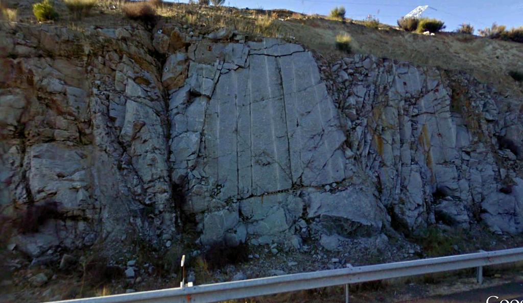 Granito monzogranitos/ granodioritas- tectonizado,