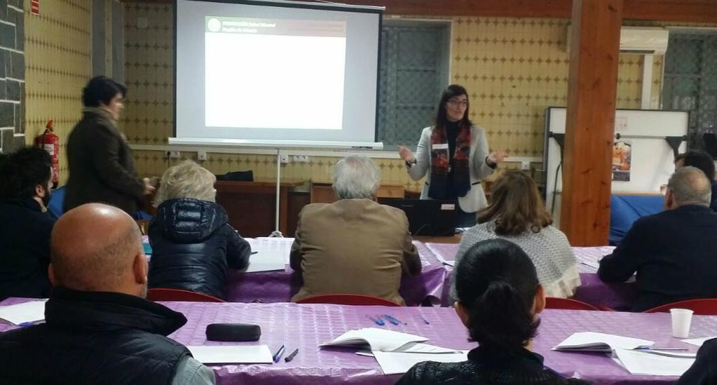 P á gina 3 La Coordinadora de la Federación Salud Mental Región de Murcia, Rosa Garrigós, explicó los avances conseguidos en los