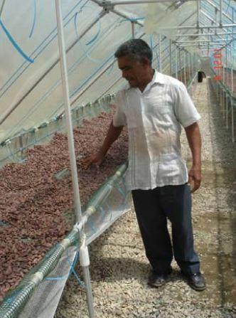 Grupo de productore: COOPROAGRO, República Dominicana La organización: Es la primera cooperativa de pequeños productores de cacao de la República Dominicana.