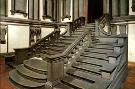Escalera y Sala de lectura de la Biblioteca Laurenciana.