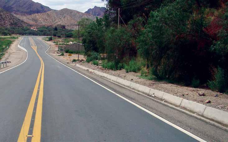 Estado de construcción El estado de construcción de carreteras en Potosí es el siguiente: Nº NOMBRE DEL PROYECTO Km TOTAL INVERSION 1 POTOSÍ UYUNI 199,78 108.929.