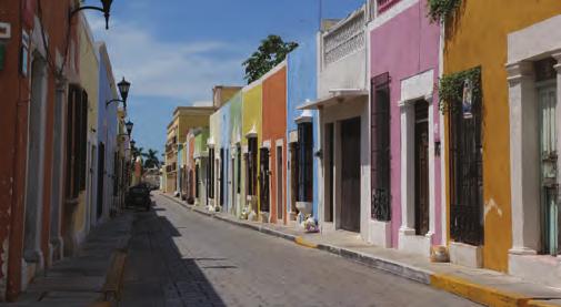 Campeche también cuenta con infraestructura moderna y la más alta calidad en servicios para eventos, como el Centro de Convenciones que también se ubica frente al mar para disfrutar de una vista