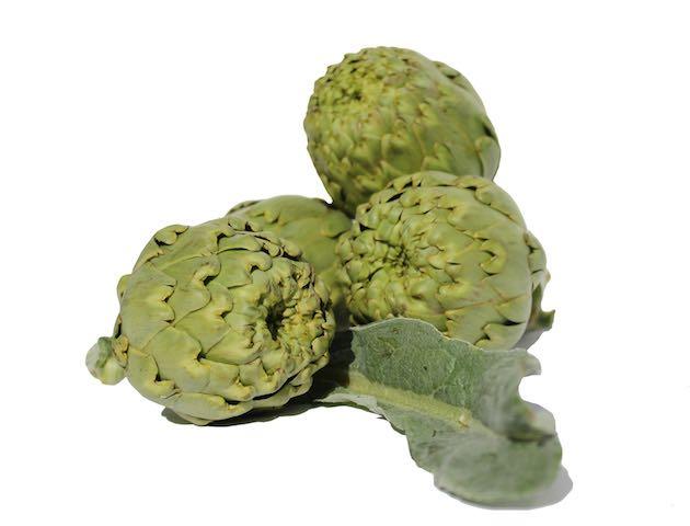 PROPIEDADES NUTRICIONALES La alcachofa es uno de los alimentos más saludables de la dieta mediterránea por su capacidad antioxidante, su poder depurativo y diurético.