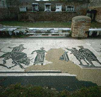 Suelo de mosaico Los mosaicos decoraron los suelos y paredes de las casas, templos y edificios públicos