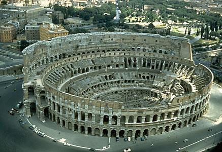 ROMA: ARQUITECTURA Coliseo romano (80,