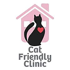 En el año 2011 abre su propia clínica donde orienta su formación a la etología animal y la clínica felina.