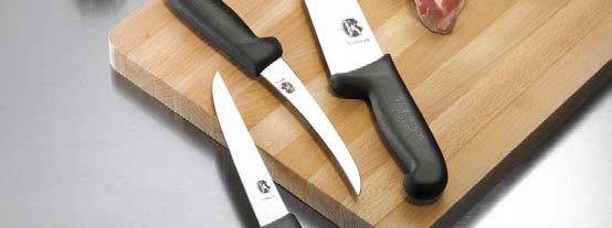 Cuchillería Cuchillería doméstica y profesional es otra opción que Victorinox ofrece sin olvidar los utensilios de cocina que complementan la línea de cuchillería, con mango especiales