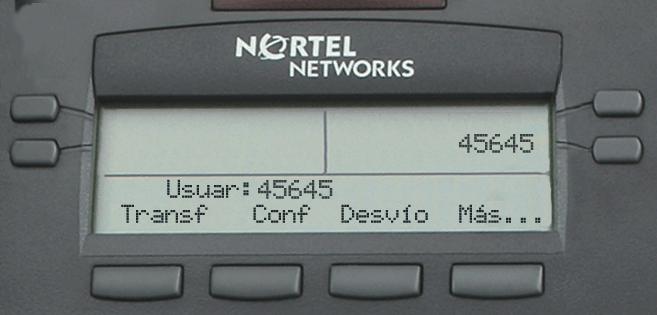Funciones adicionales Figura 9: Conexión a un teléfono de audioconferencia IP 2033 por medio de un teléfono IP 2002.