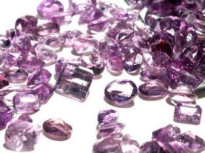 Cómo mantener una Gema Las gemas pueden afectar de diferentes maneras sobre las personas.