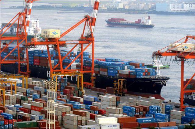 INDUSTRIA DEL TRANSPORTE MARÍTIMO La red del transporte marítimo y el sistema portuario