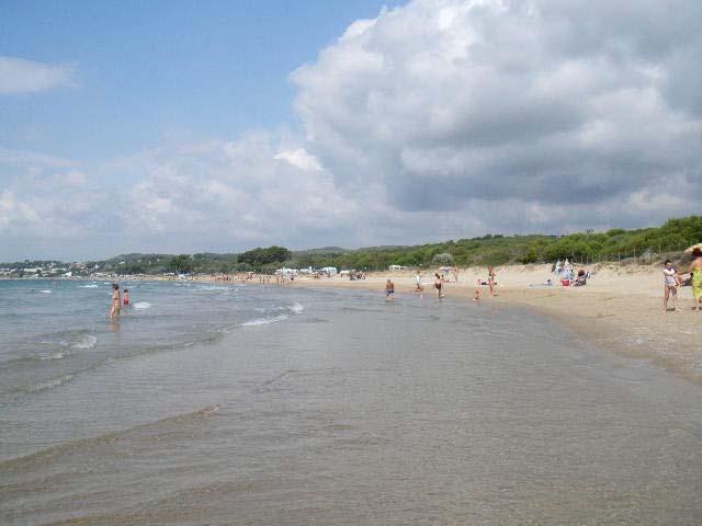 de Mar (22-08-2008) A l esquerra, platja Llarga