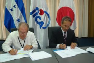 JICA firma acuerdo de cooperación para fortalecer las MIPYMEs Las MIPYMEs generan aproximadamente 700,000 empleos y representan el 20% y el 25% del Producto Interno Bruto (PIB) del país. Tegucigalpa.