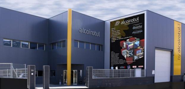 ALCOIROTUL La marca ALCOIROTUL, fue creada en el CEEI Alcoy en el año 1990,aunque el inicio del gerente se inicia desde 1980 desarrollando su actividad en el terreno de la rotulación y la publicidad