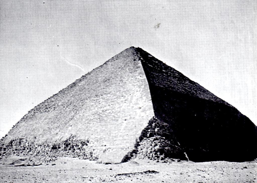 Las grandes pirámides Pirámide acodada de