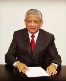 Ha sido Director del Colegio de Contadores Públicos de Lima, Presidente y Fundador del Instituto Peruano de Auditores Independientes y del Capítulo Peruano de la National Association of Accountants.