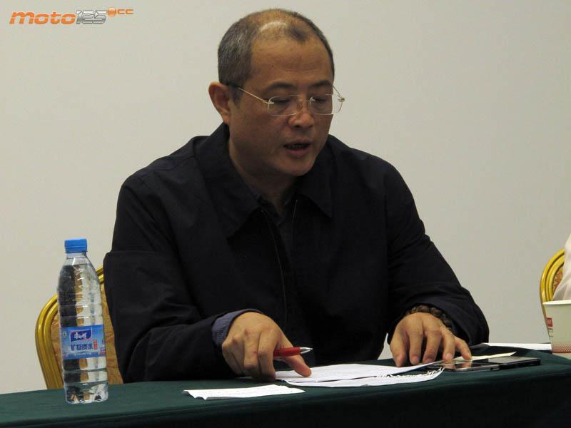 Wang Wei es el impulsor del primer y principal Salón de la Motocicleta de China y artífice de que cada vez cuente con más proyección internacional, tanto en la presentación de novedades para el