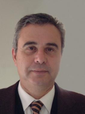 Fue director del Correo de Andalucía y hoy es el responsable de contenidos de la Cadena SER en Andalucía. Miguel Carrión.