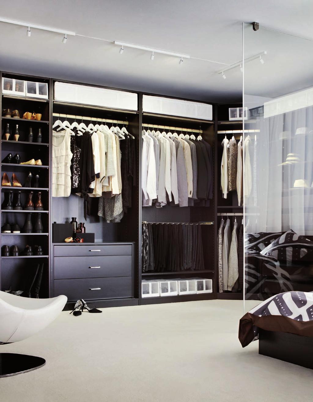El vestidor de tus sueños Con las soluciones de orden y almacenaje PAX, puedes convertir cualquier espacio de casa en el vestidor que siempre soñaste.
