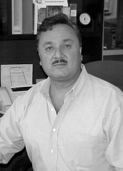 Estela Morales Campos Verdugo Sánchez, José Alfredo Nació en La Paz, Baja California Sur, el 16 de enero de 1958.