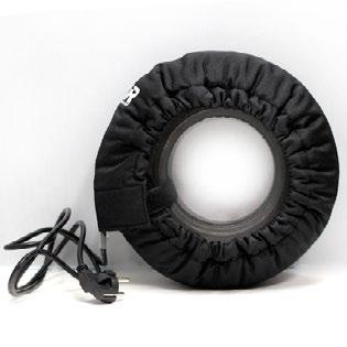 Analogical tire warmer set with led digital and automatic thermostat that limits temperature upt to 80º. Dimensions 00/90/2 for front tire and 20/80/2 for rear wheel. FR.