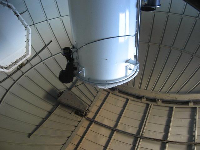 4. CONTROL ELÉCTRICO DE TAPAS PARA EL TELESCOPIO DE 4CM. El telescopio de 4cm.