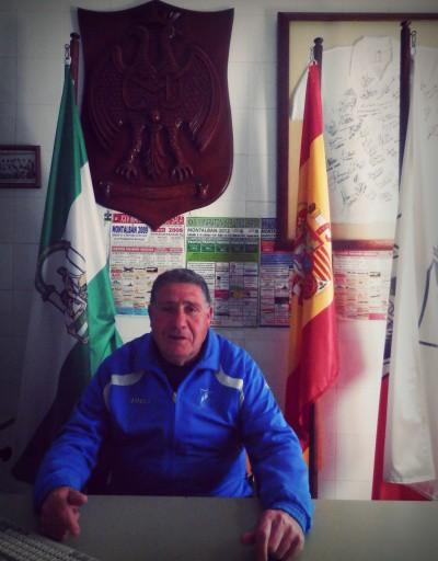 CLUB DEPORTIVO MONTALBEÑO Fútbol: más que un deporte, una pasión, una vida y un sentimiento incalculable Entrevistamos a D.Miguel Páez Fernández, Presidente del C.D. Montalbeño.