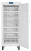 Capacidad máxima: 22 bandejas En dotación 20 guías regulables en L. MODS. GG Pueden formar conjunto "Side by side" con el frigorífico GKv 4310-4360 / GKv 5710-5730-5760.