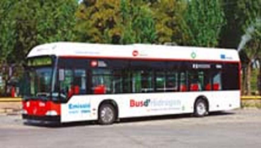 Autobús con pila de hidrógeno Centro de reportaje para autobús de pila de hidrógeno TECNOLOGÍA DE COMBUSTIÓN DE HIDRÓGENO La tecnología de combustión del hidrógeno se trata de la utilización del