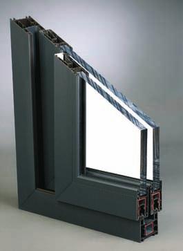 Los 70 mm de profundidad de los perfiles dan lugar a 5 cámaras interiores de marco y hoja, haciéndolos