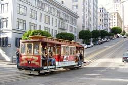 Céntrico cerca de muchos de los lugares históricos de San Francisco a corta distancia del Civic Center, el tranvía que sale desde Union Square, y el Fisherman s Wharf.