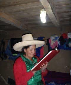 ACCIONA MICROENERGÍA Perú: Programa Luz en Casa El Programa LUZ EN CASA Cajamarca ha demostrado que la electrificación rural con Sistemas Fotovoltaicos Domiciliarios (SFD) es sostenible