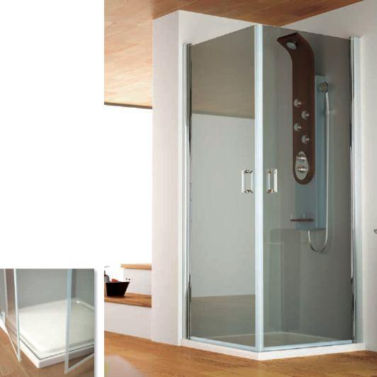 Línea abatibles Sistema de baño / ducha abatible Mampara compuesta de 2 puertas abatibles con perfil de giro de 180º permitiendo un acceso total al plato.