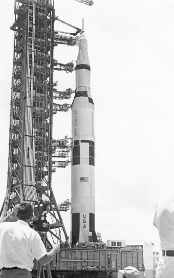 El programa Apolo El 25 de mayo de 1961, el presidente John F.