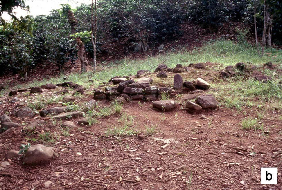 sitio Najera (a) muro de la plaza circular y