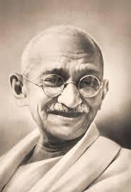 Mahatma Gandhi LUCHA POR LA DEMOCRACIA Líder del movimiento nacionalista indio reclamó la