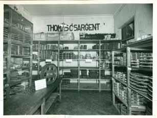 HISTORIA Thomas C. Sargent quiso innovar y contribuir al desarrollo de Chile. Era 1925 cuando el emprendedor europeo levantó una pequeña empresa de insumos para oficinas.