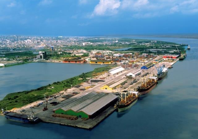 BARRANQUILLA, CORAZON INFRAESTRUCTURA LOGISTICO DEL PORTUARIA CARIBE Maneja el 65% de la carga de la zona portuaria de Barranquilla El puerto maneja el 86% del acero del país.