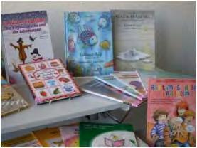 proyectos para al alfabetización Cursillos de lectura en voz alta para madres turcas Voluntarias turcas leen en voz alta