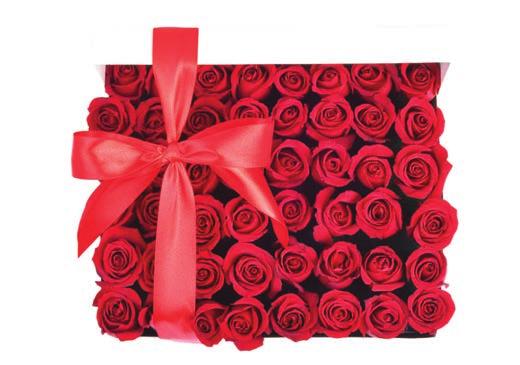 aceptamos pagos con: Rose Lot 1111 Large Caja rectangular de 30 x 17 cm. Incluye de 52 a 58 tallos de rosa fresca dependiendo del tamaño del botón.