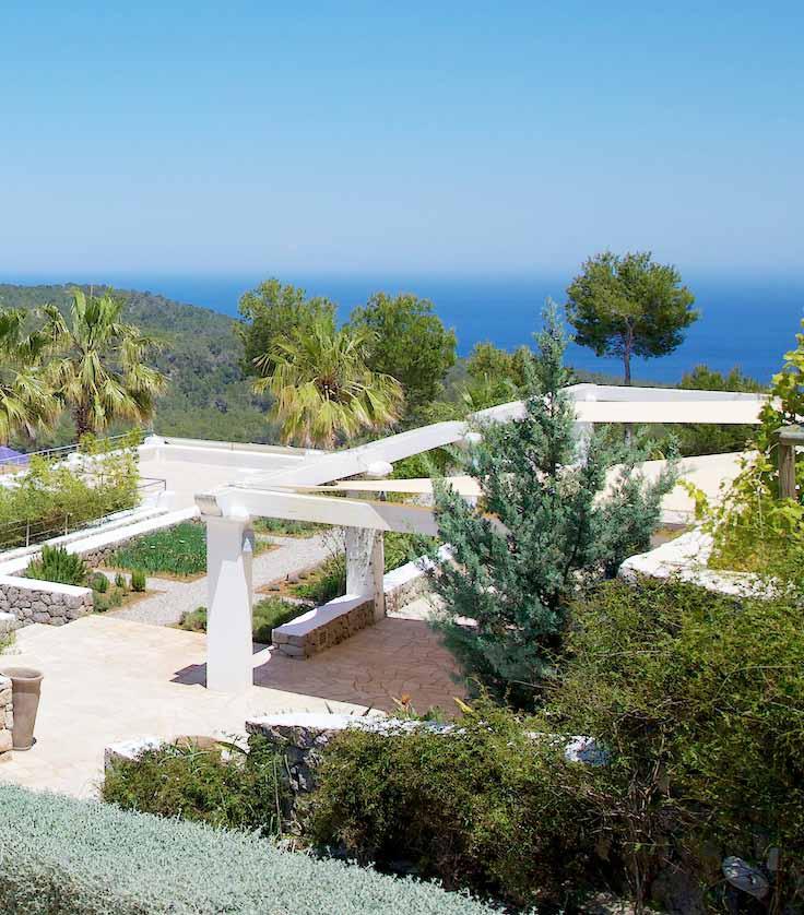 FINCA NUBES San Carlos Luxury hilltop mansion with amazing seaviews and total privacy