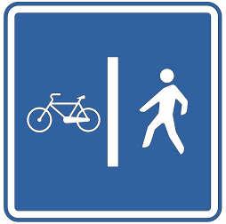 los lugares con una presencia especial de ciclistas: P-22 Paso o cruce de ciclistas.
